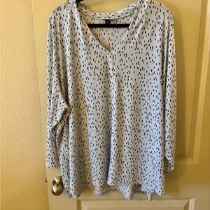 Worthington Light Blue Blouse with Black Pattern 3X - Plus size, business casual